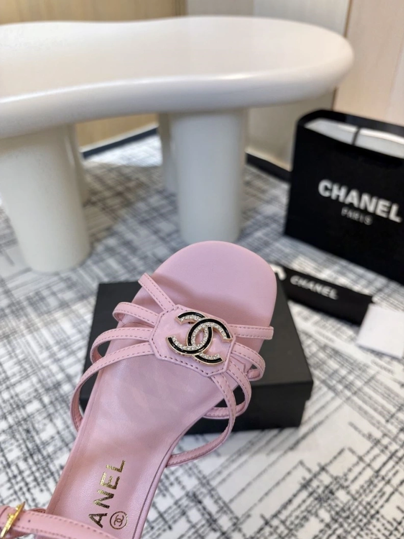 Fashionable Chxnxl Sandals 118274