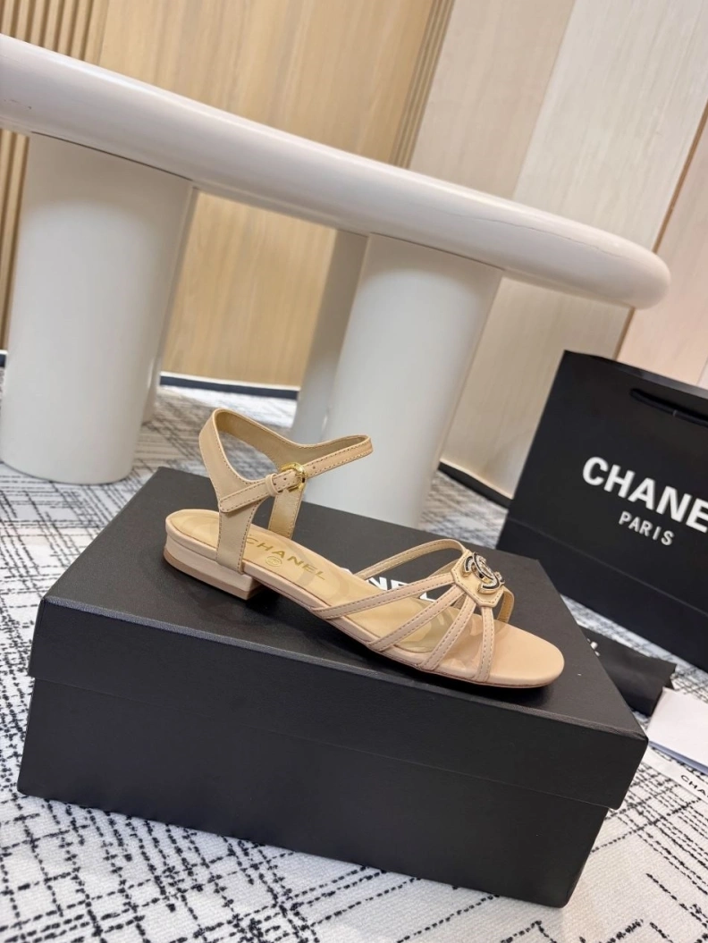 Vibrant Chxnxl Sandals 118262