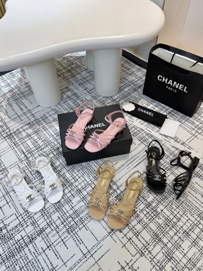 Vibrant Chxnxl Sandals 118262