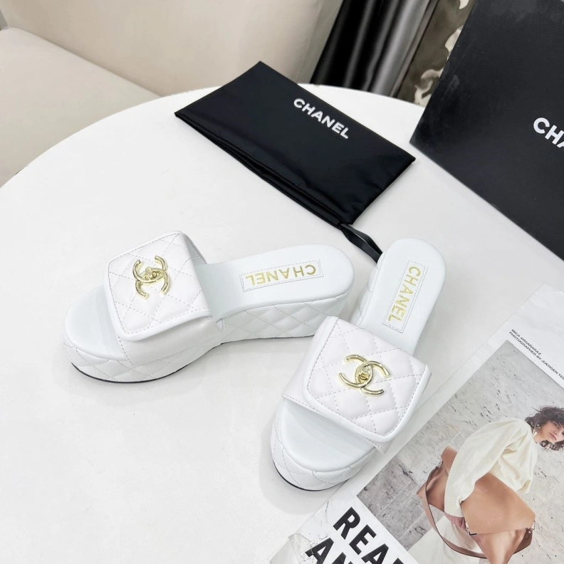 Chxnxl Slippers WellDesigned 118176