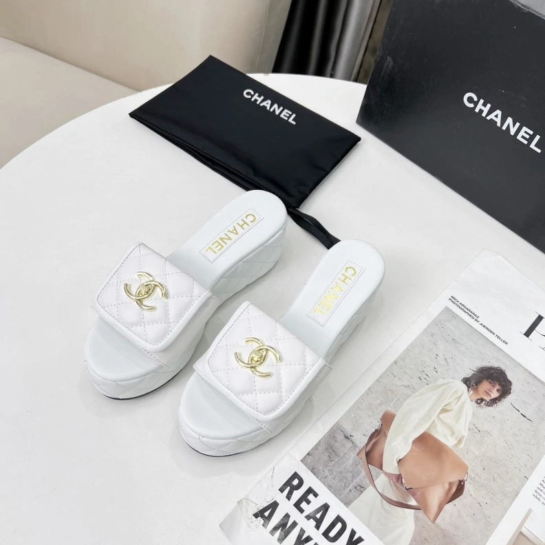 Chxnxl Slippers WellDesigned 118176