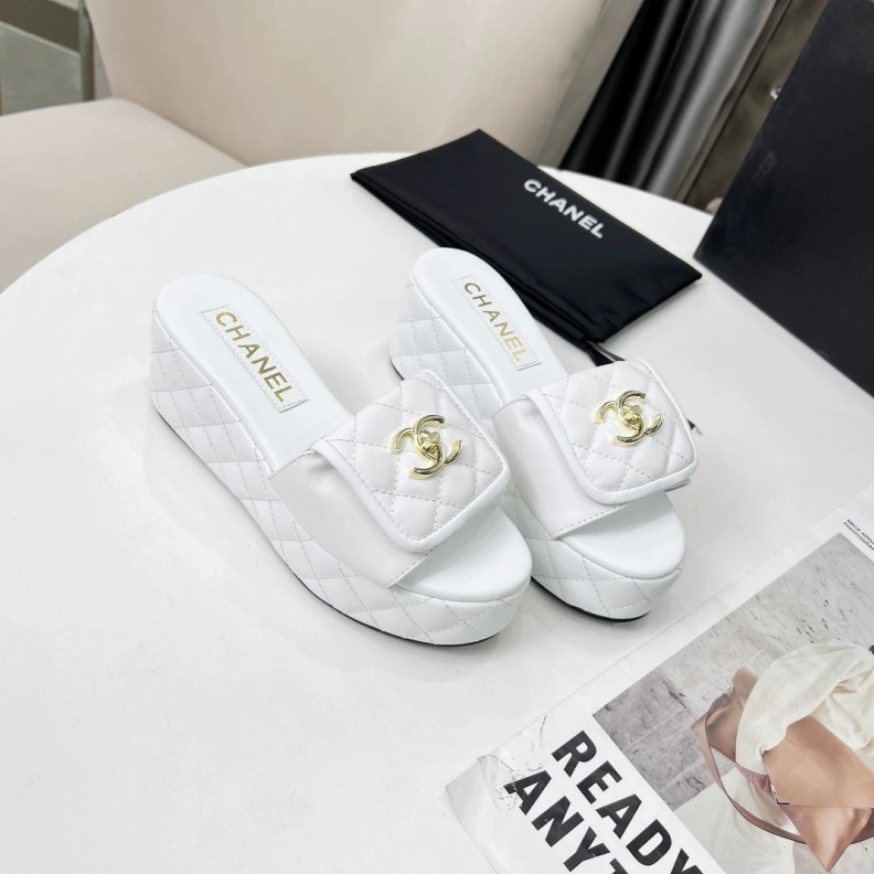 Chxnxl Slippers WellDesigned 118176