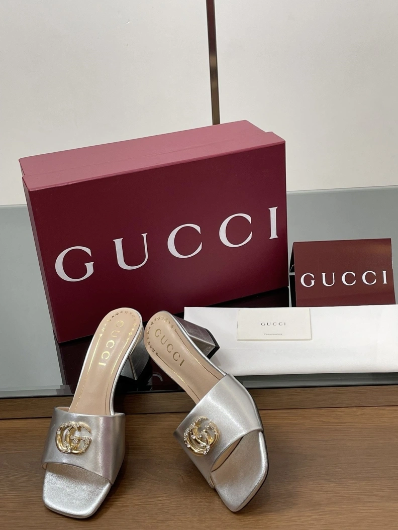 Gxccx Sandals Versatile 155667