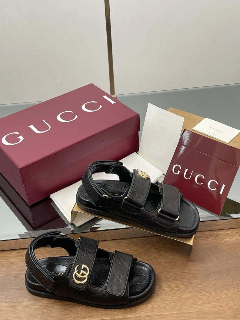 Gxccx Sandals Practical 155657