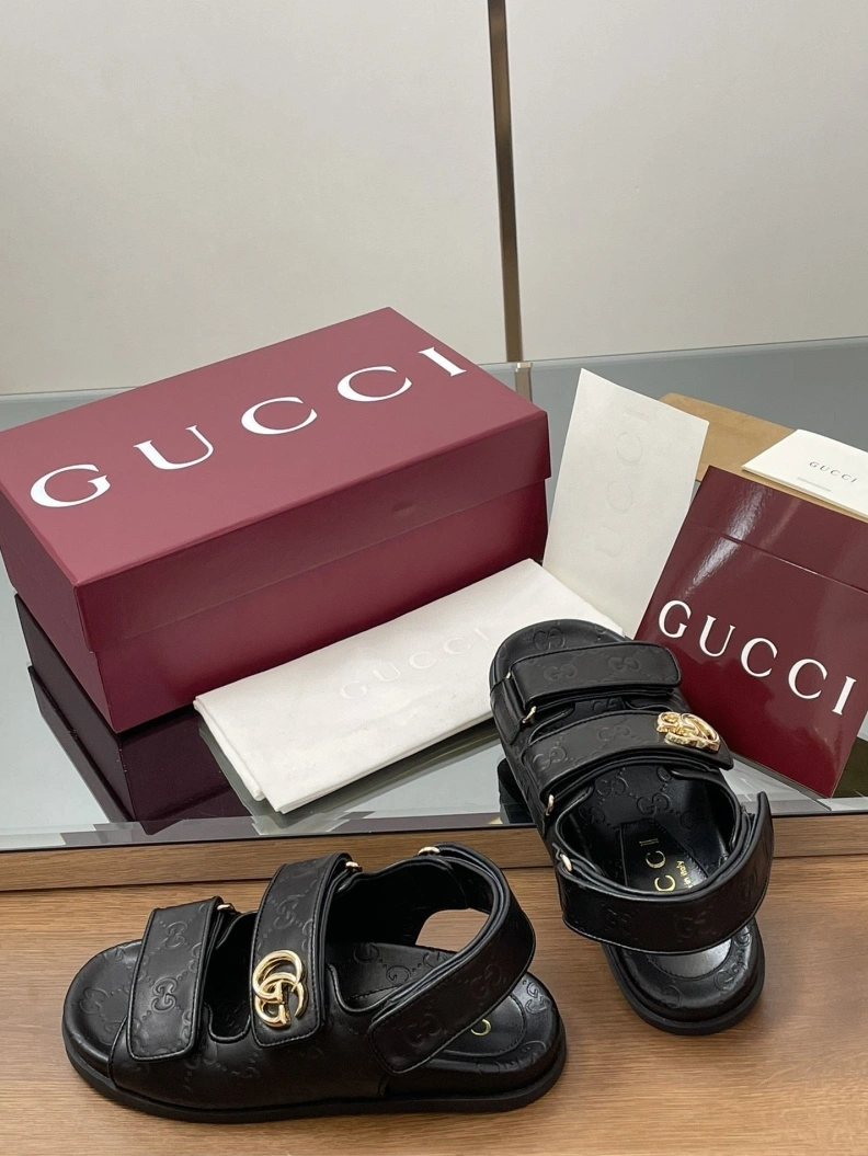 Gxccx Sandals Practical 155657