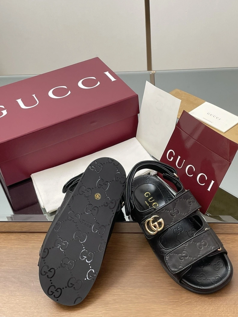Gxccx Sandals Practical 155657