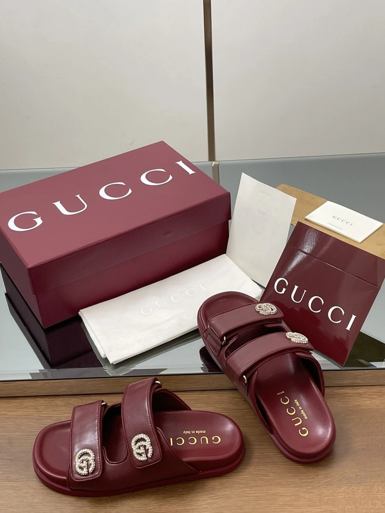 Trendy Gxccx Sandals 155648