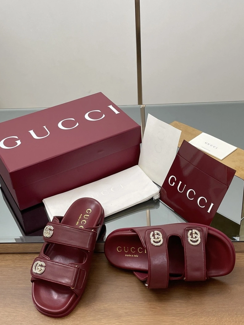 Trendy Gxccx Sandals 155648