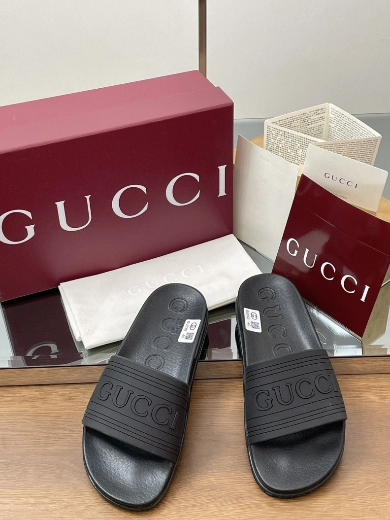 Affordable Gxccx Slippers 155573