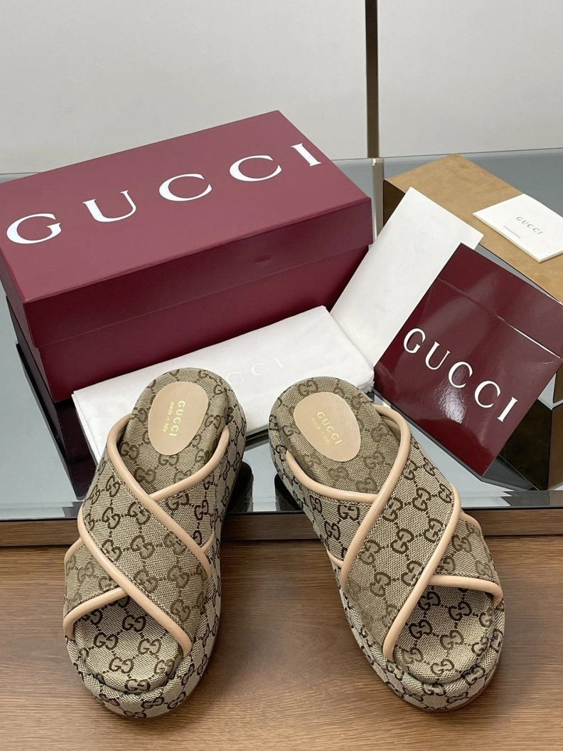 Gxccx Slippers Bold 155570