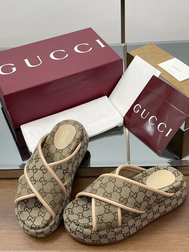 Gxccx Slippers Bold 155570