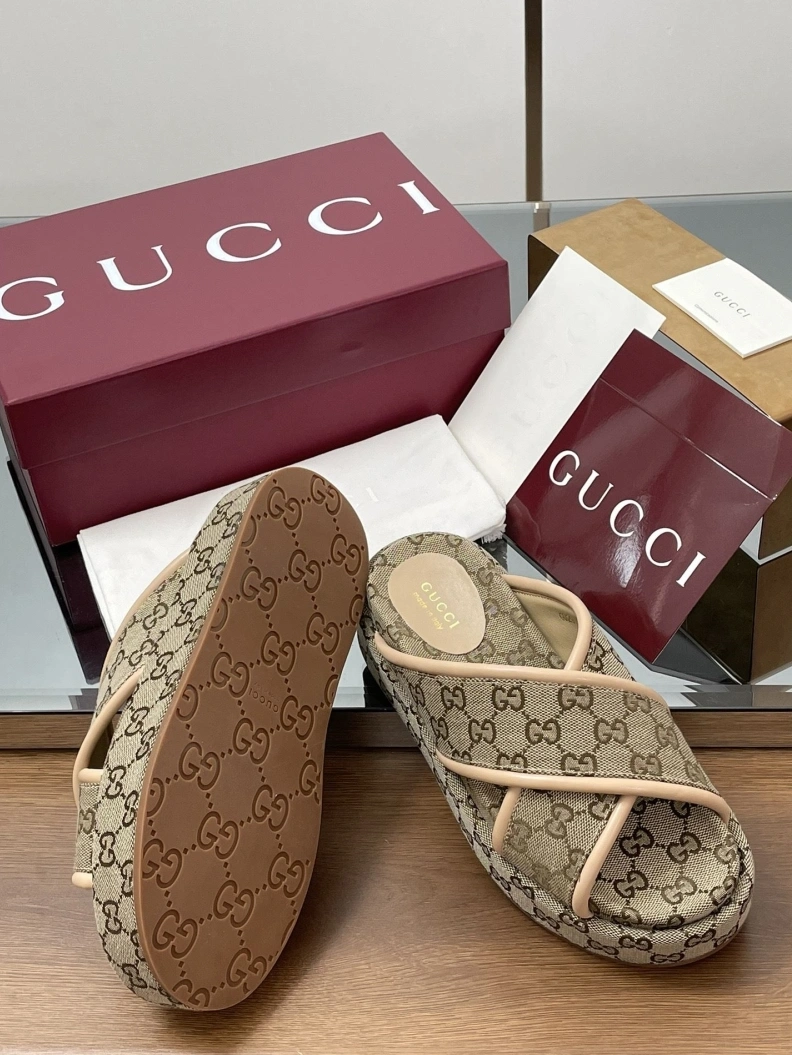 Gxccx Slippers Bold 155570