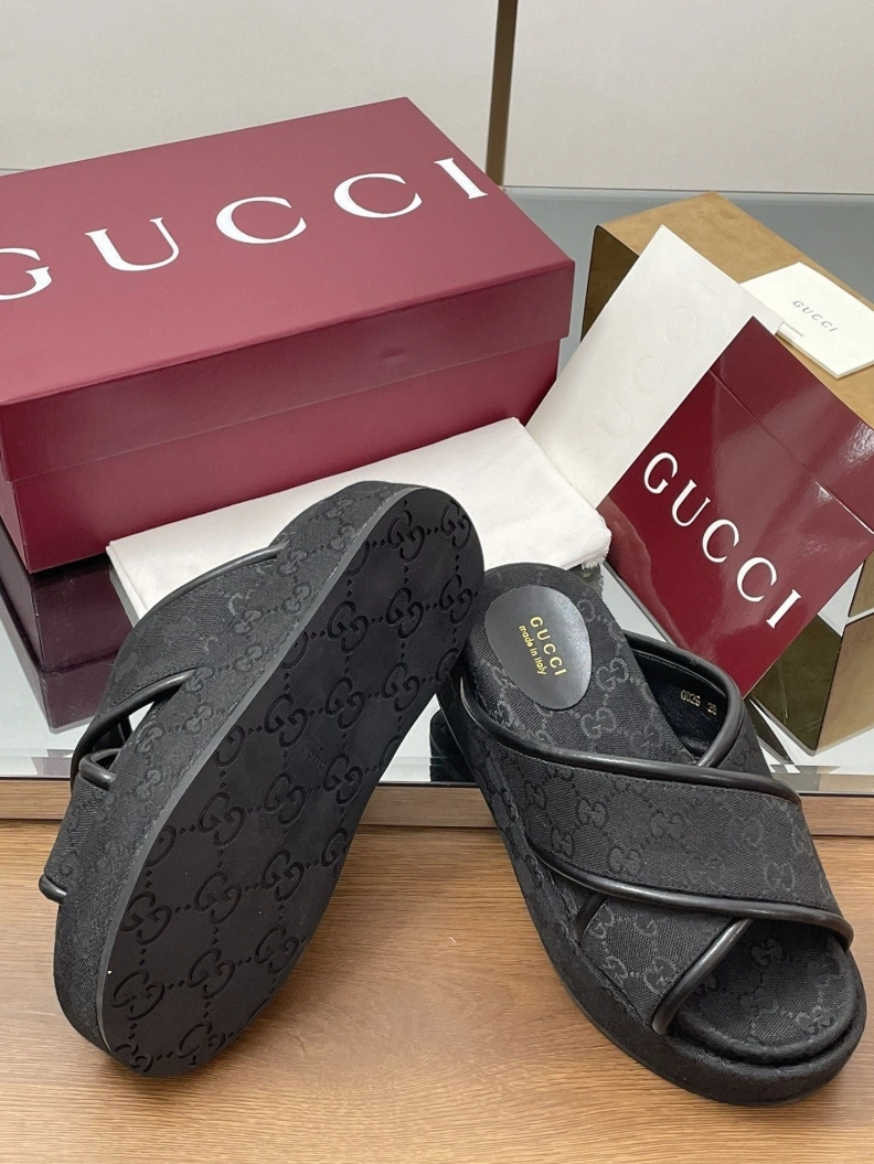 Gxccx Slippers EyeCatching 155567