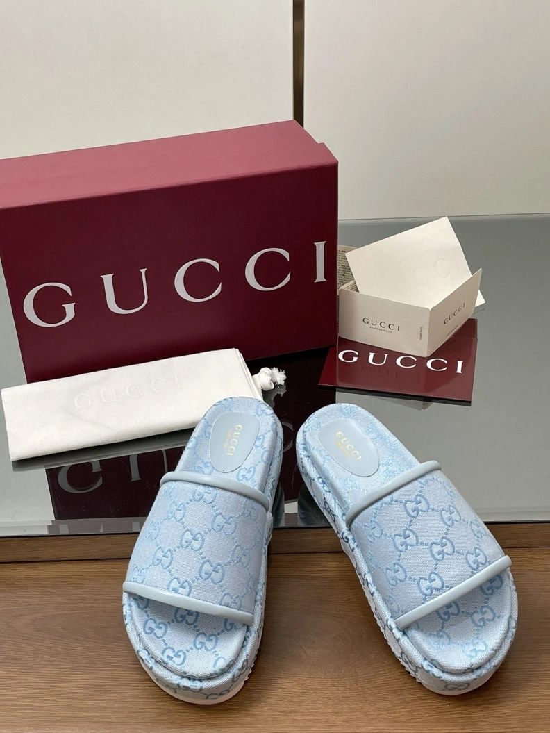 Sleek Gxccx Slippers 155556