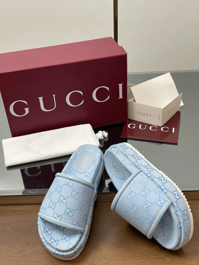 Sleek Gxccx Slippers 155556