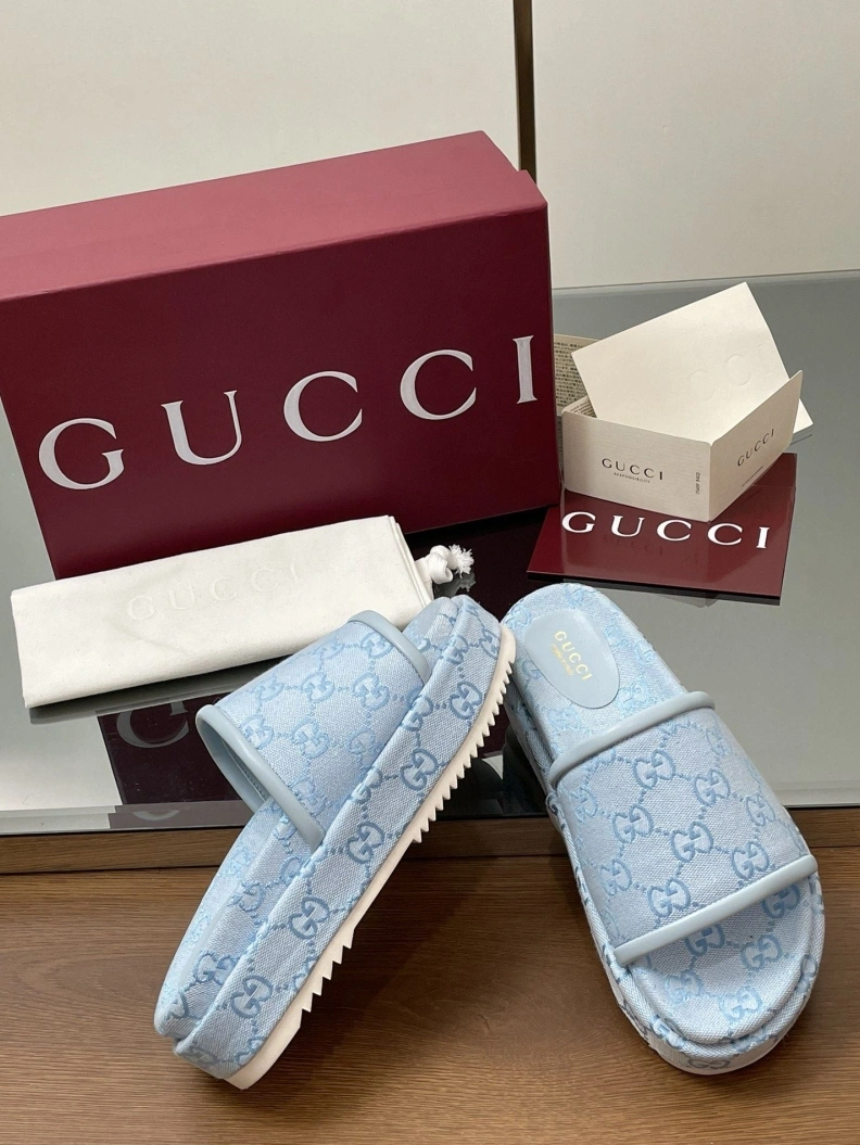 Sleek Gxccx Slippers 155556