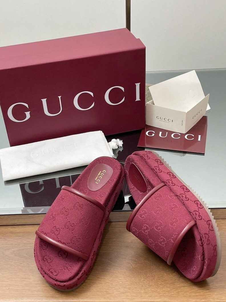 Gxccx Slippers Practical 155563