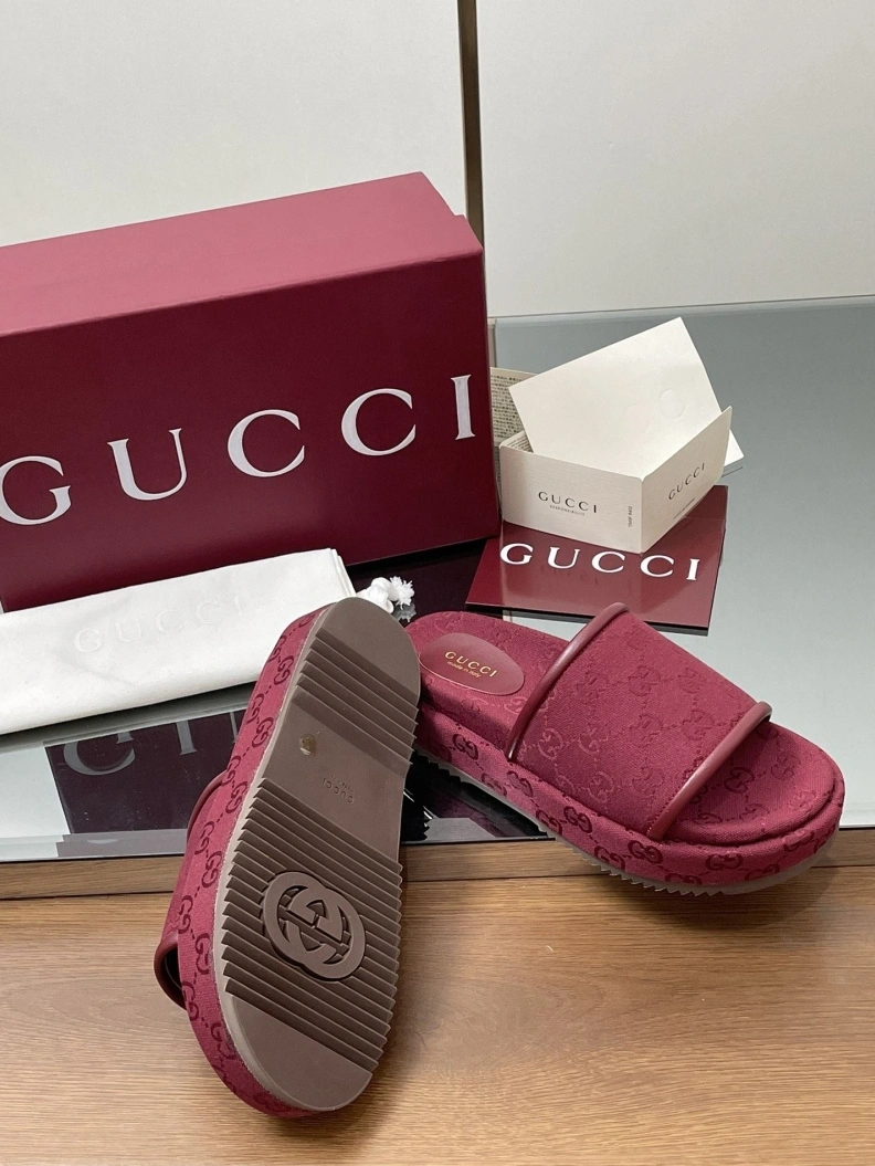 Gxccx Slippers Practical 155563