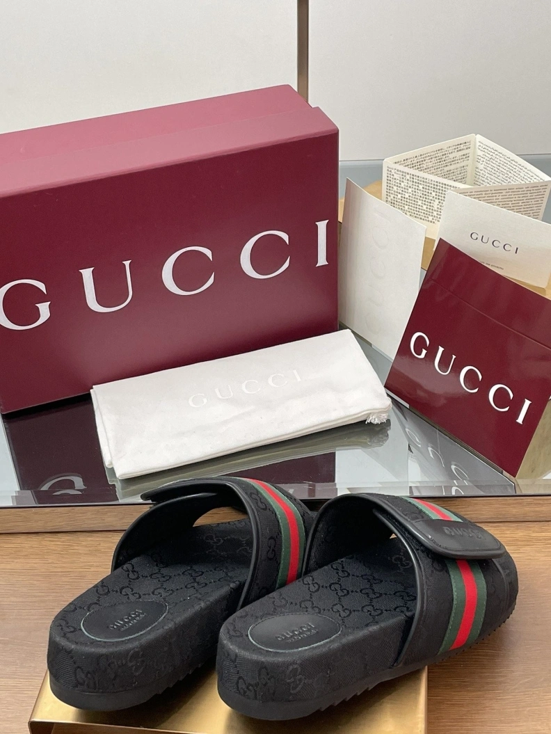 Flexible Gxccx Slippers 155555