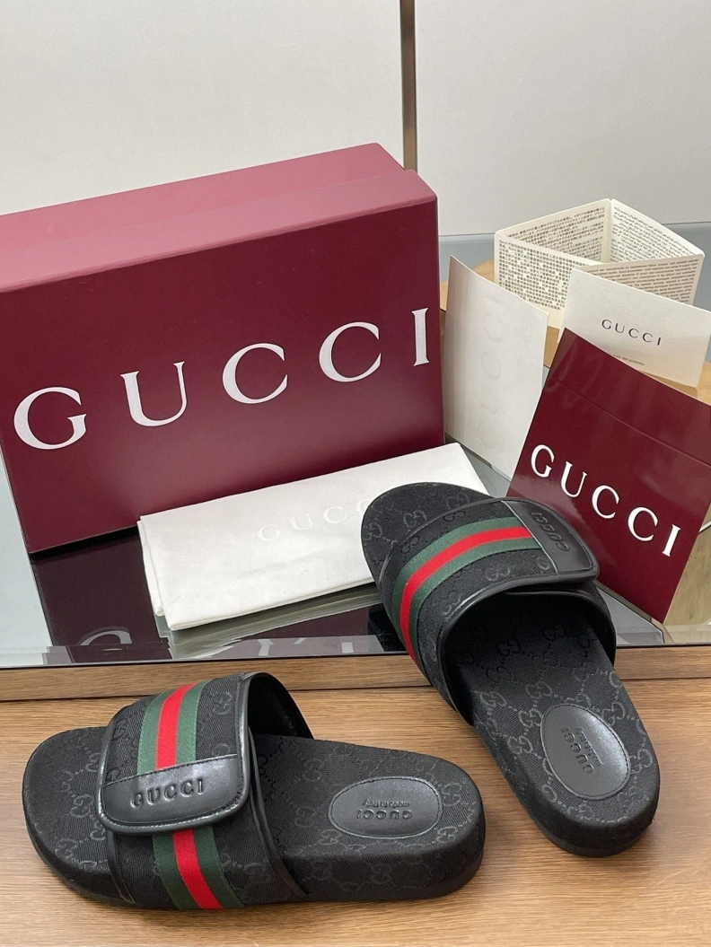 Flexible Gxccx Slippers 155555