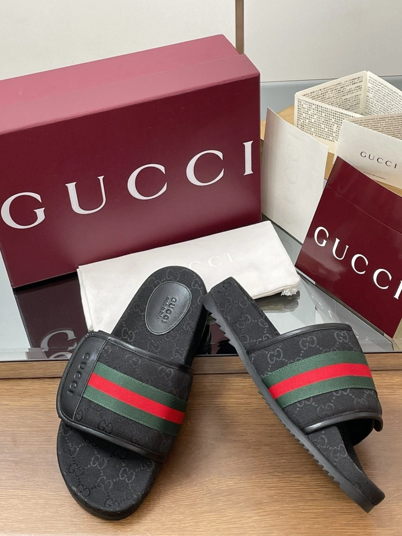 Flexible Gxccx Slippers 155555