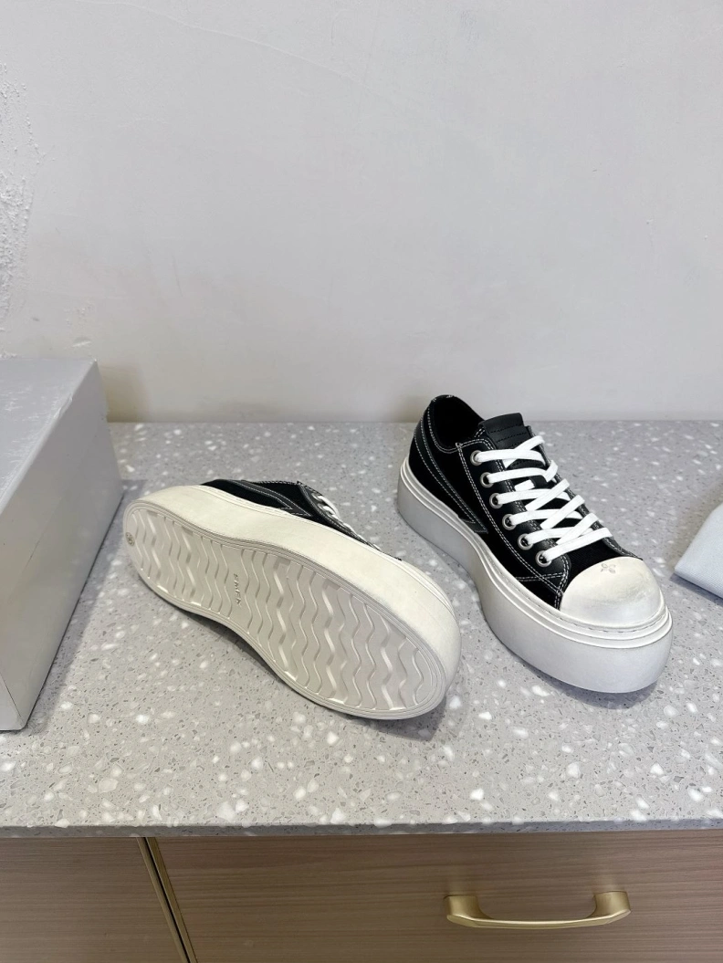 Othxr Sneakers EyeCatching 210068