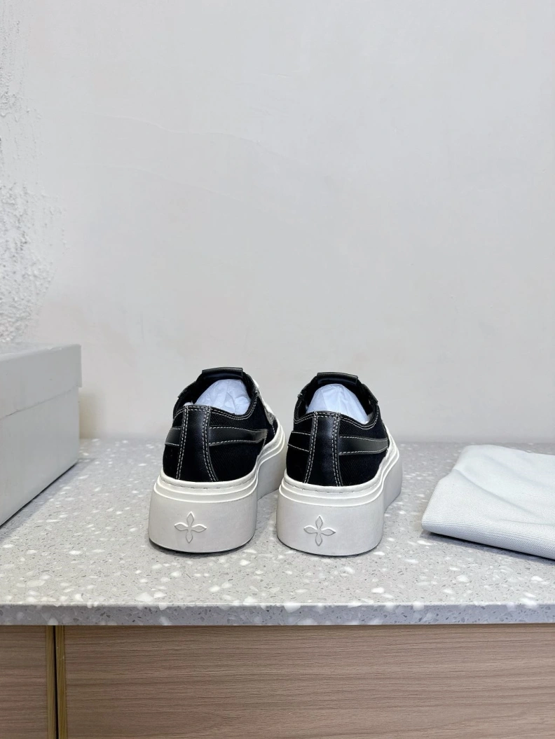 Othxr Sneakers EyeCatching 210068