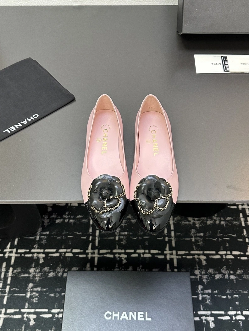 Reliable Chxnxl Flat Shoes 118455