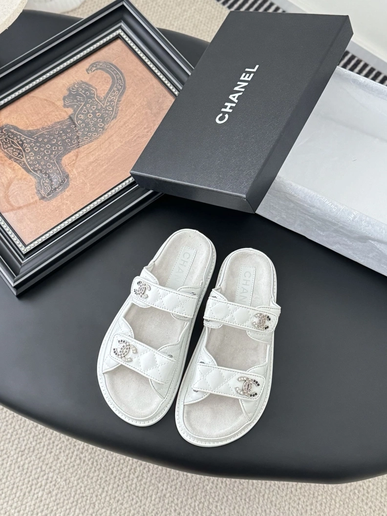 Sophisticated Chxnxl Sandals 118247