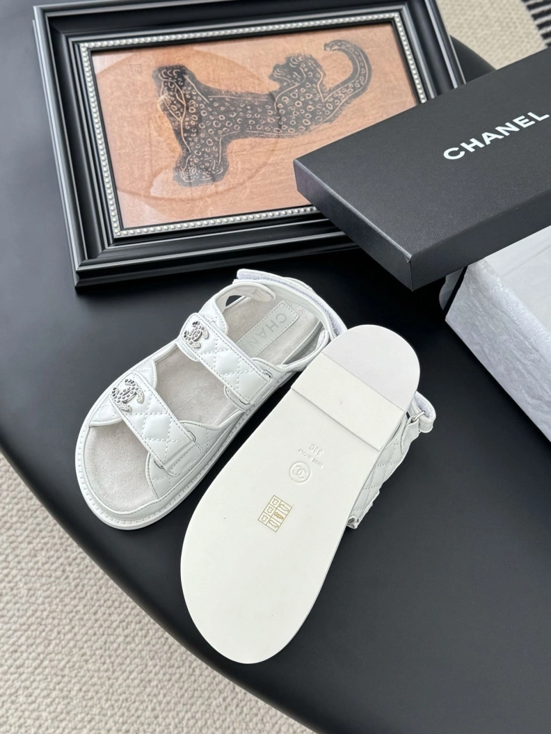 Chxnxl Sandals WellDesigned 118246