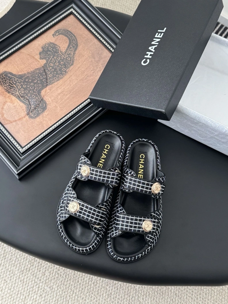 Chxnxl Sandals Refined 118218