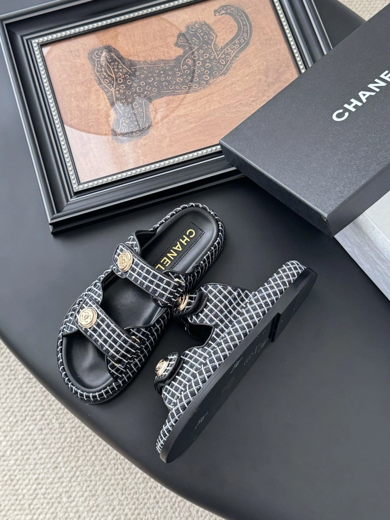 Chxnxl Sandals Refined 118218