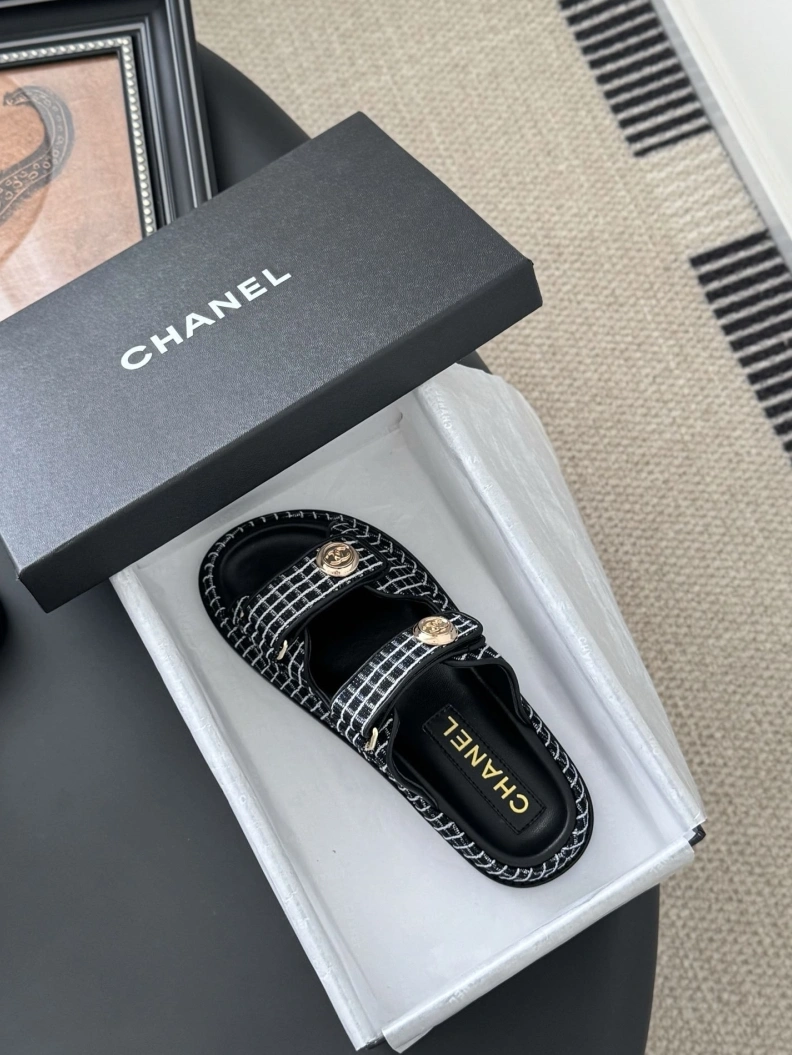 Chxnxl Sandals Refined 118218