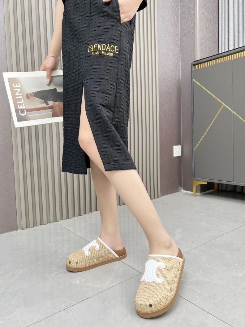 NewStyle Cxlxne Slippers 115879