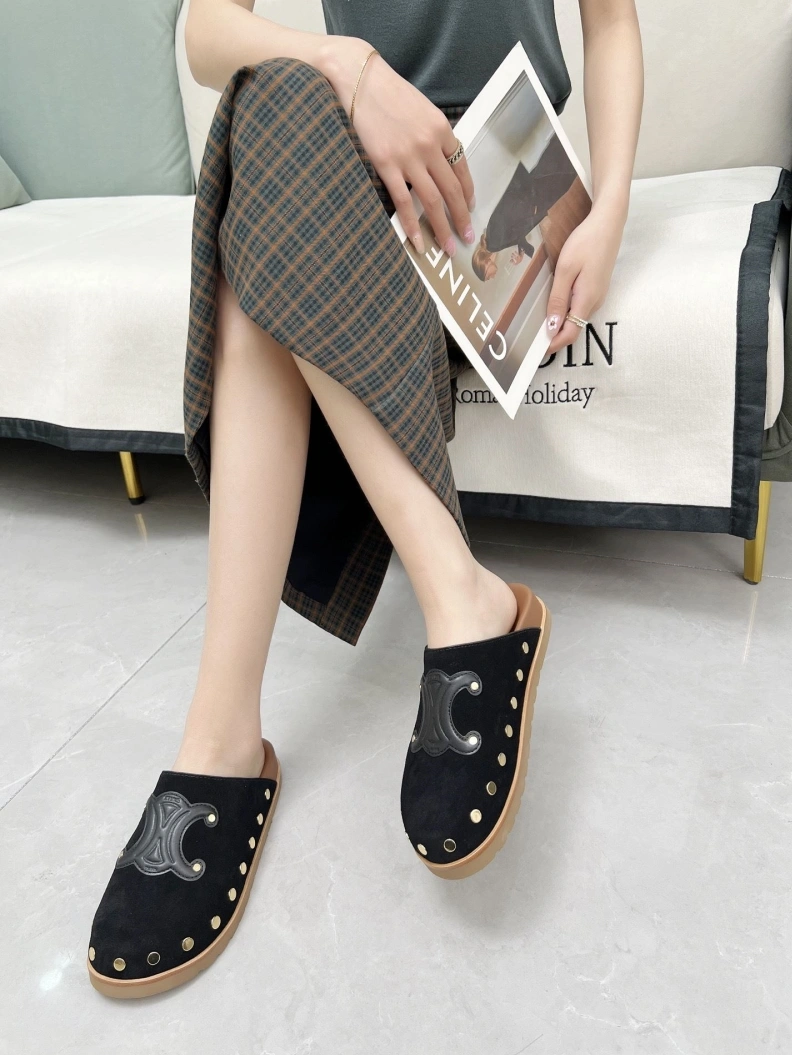 Compact Cxlxne Slippers 115877