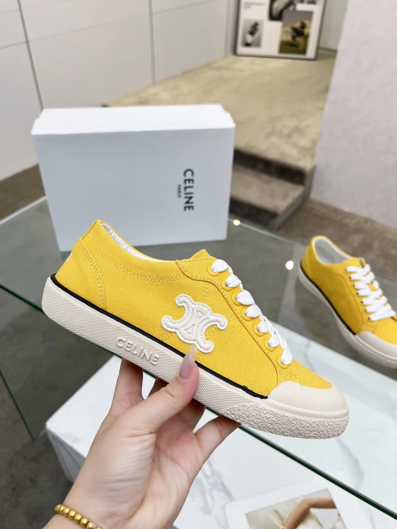 Elegant Cxlxne Casual Shoes 115933
