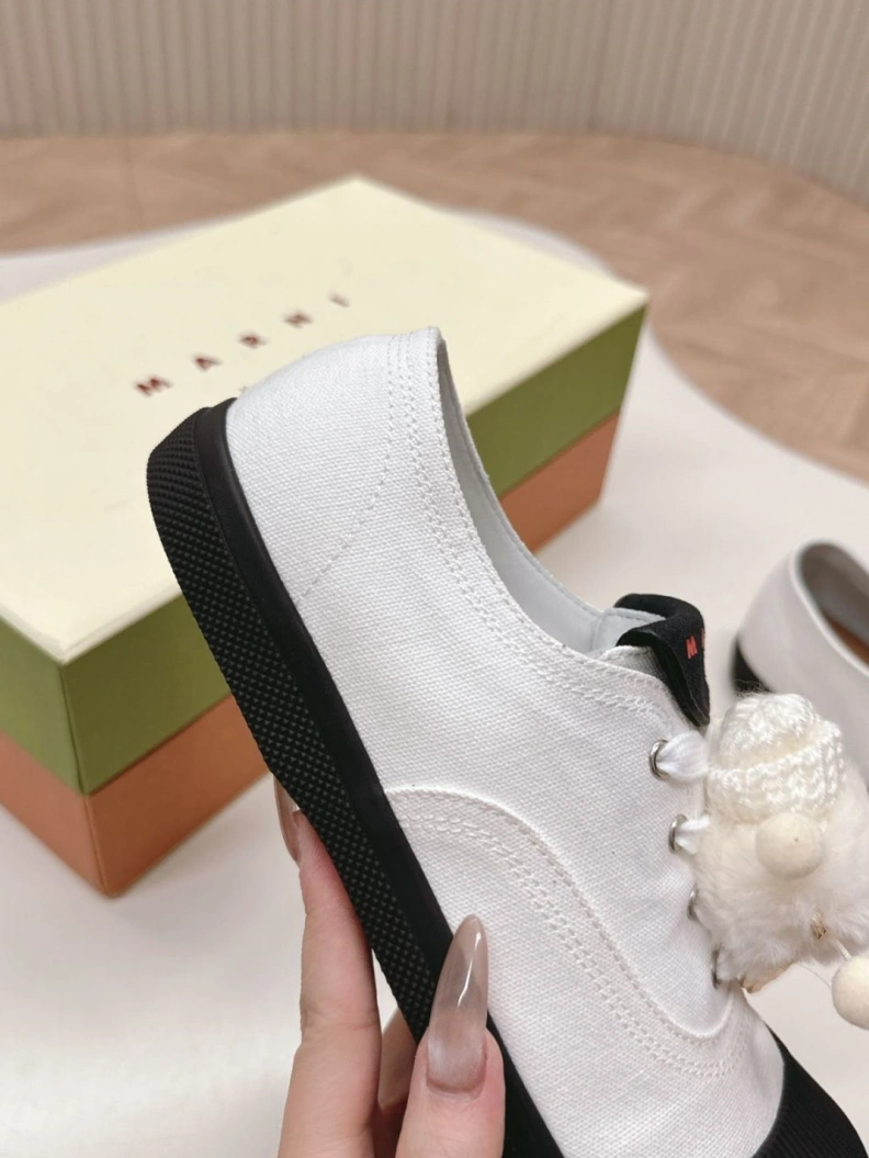 WellDesigned Othxr Sneakers 210053