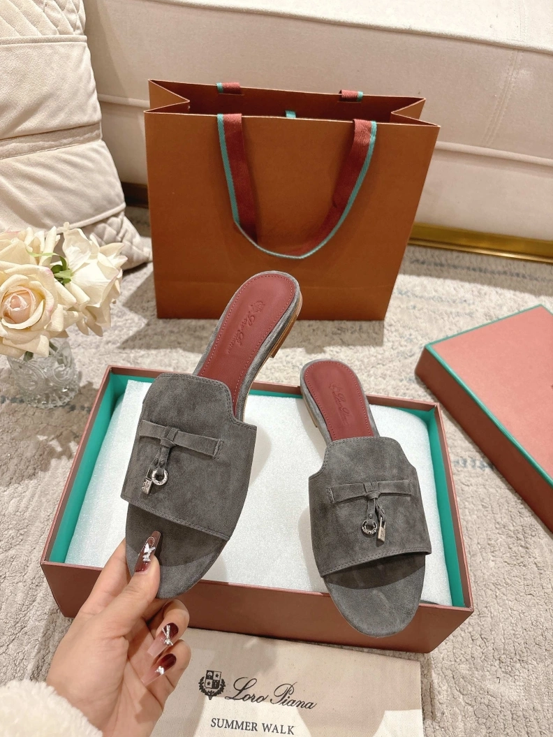Unique Othxr Sandals 210261
