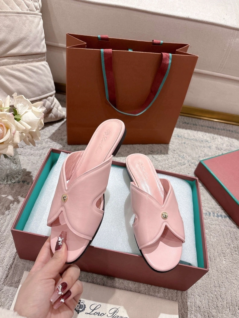 Versatile Othxr Sandals 210239
