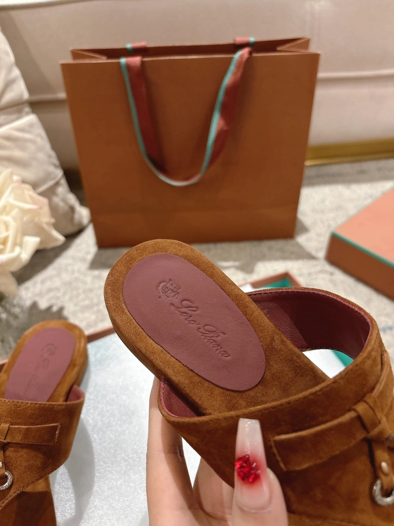 HighQuality Othxr Sandals 210233
