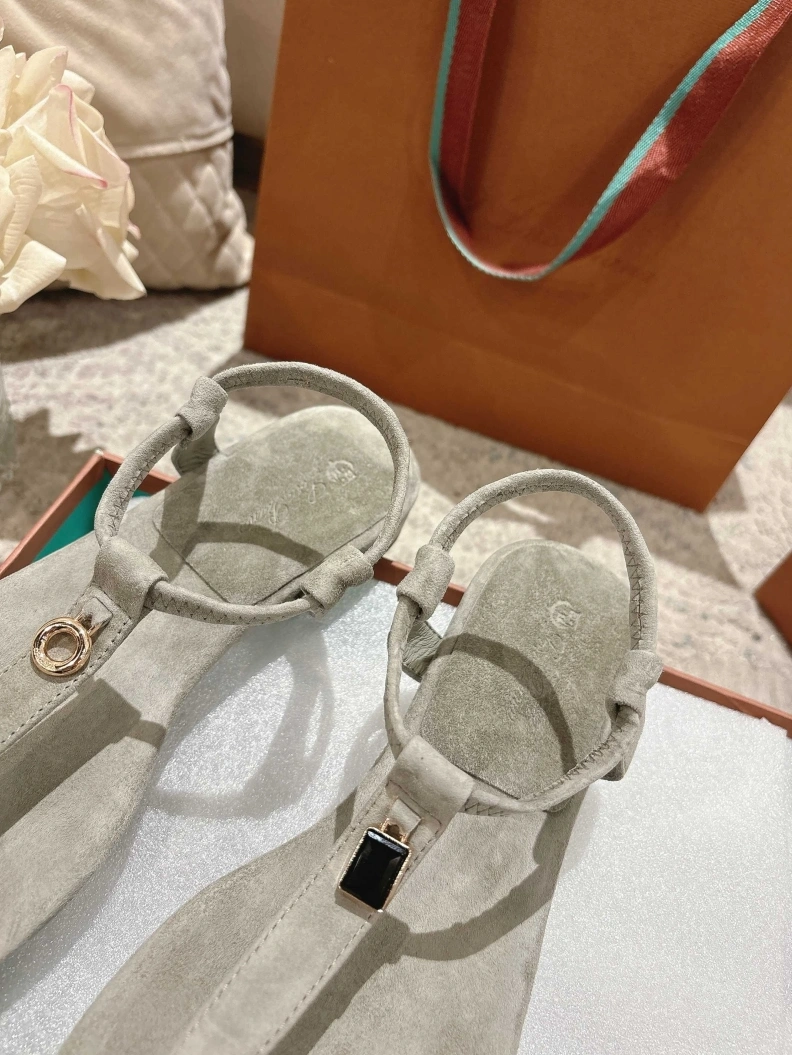 Efficient Othxr Sandals 210230