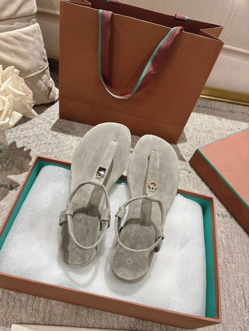 Efficient Othxr Sandals 210230