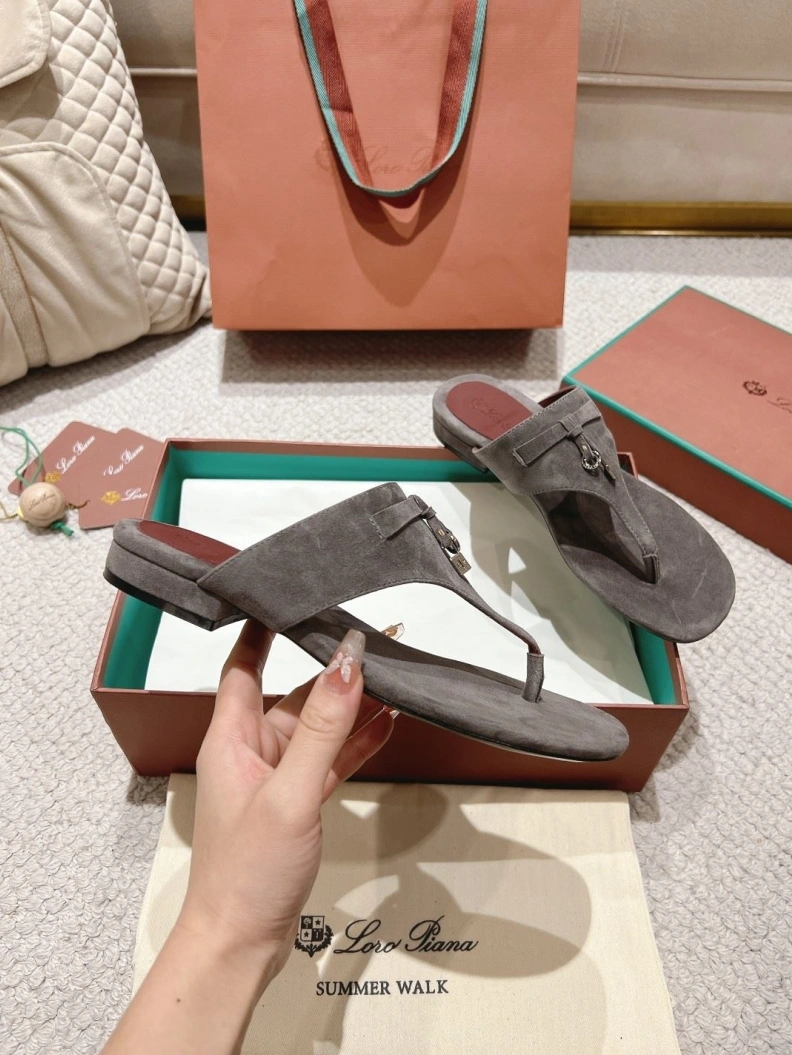 EyeCatching Othxr Sandals 210216
