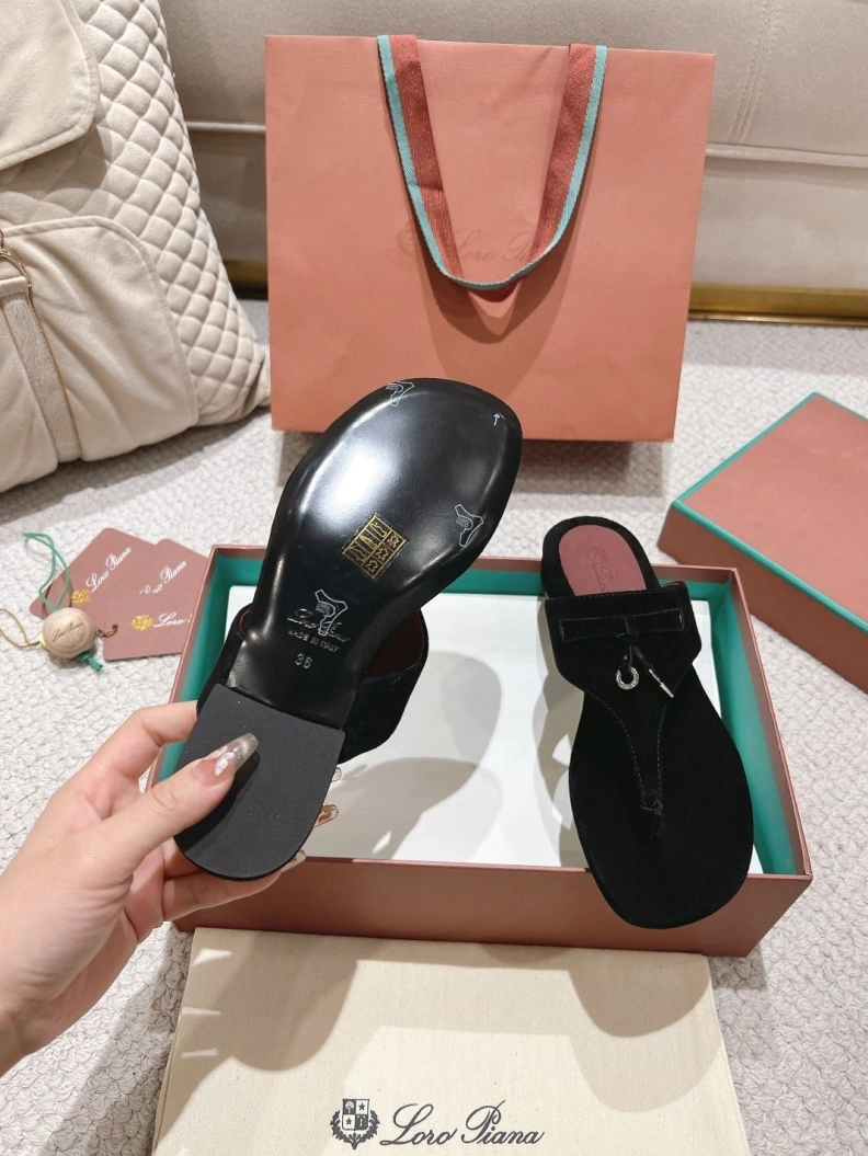 EasyMatch Othxr Sandals 210211