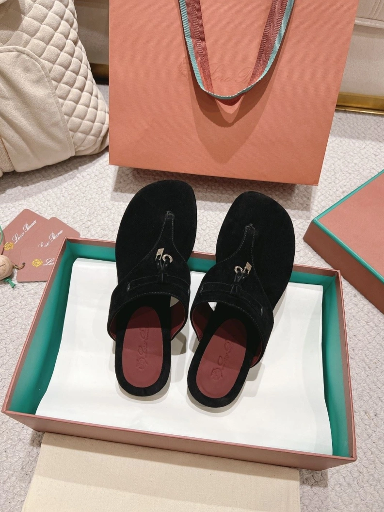 EasyMatch Othxr Sandals 210211