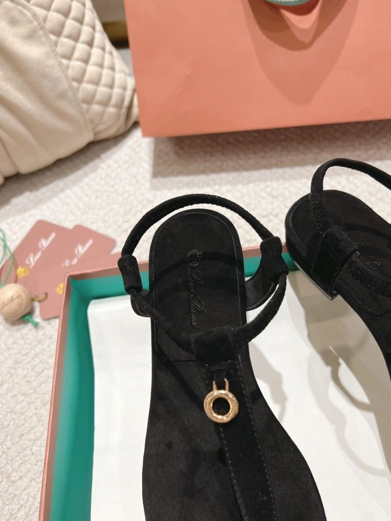 Othxr Sandals Trendsetting 210210