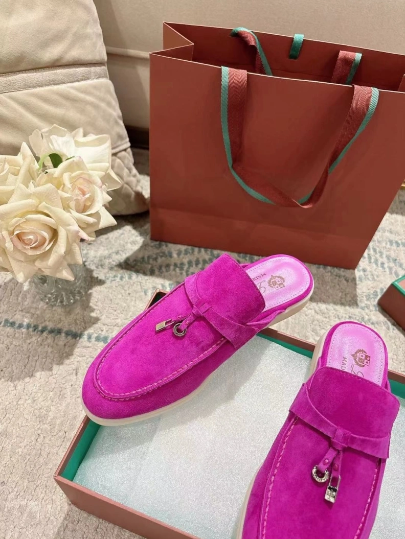 Stylish Othxr Slippers 210162