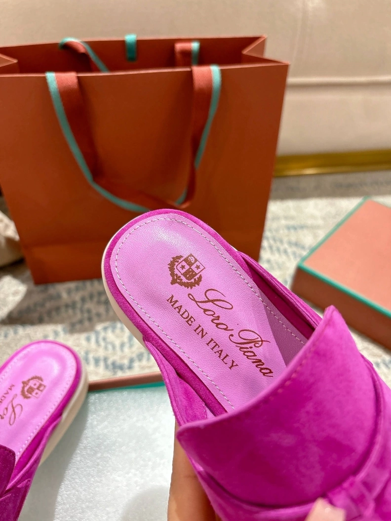 Stylish Othxr Slippers 210162