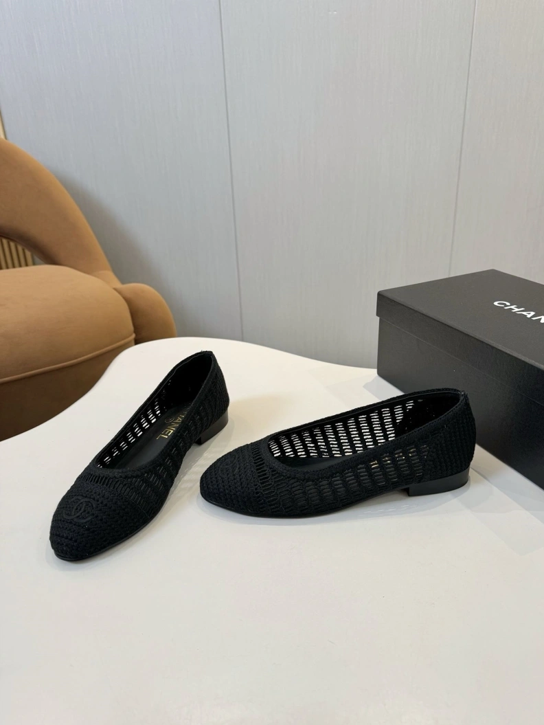 Fashionable Chxnxl Flat Shoes 118441