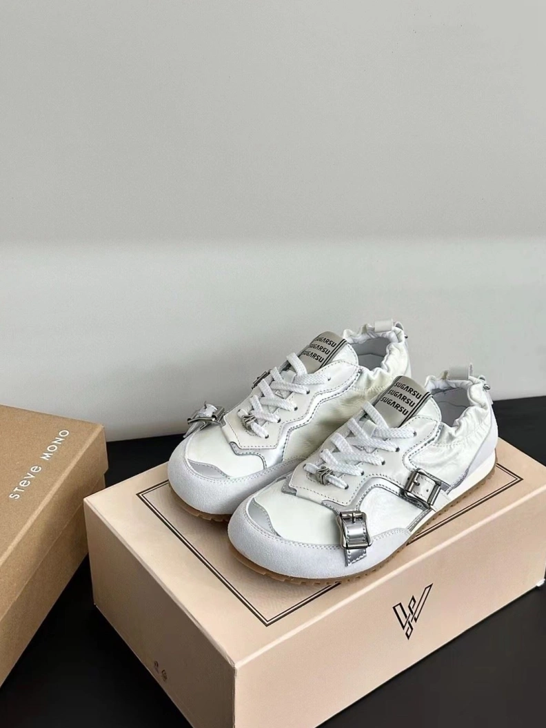 Versatile Othxr Sneakers 210045